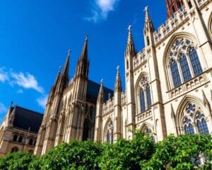 Gotische Fassaden in Reims, Frankreich