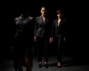 Sind schwarze Outfits immer elegant?